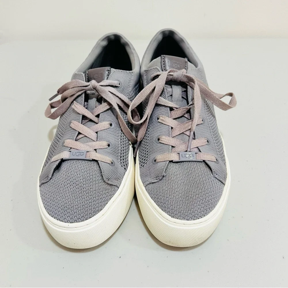 UGG Womens Zilo Knit‎ Sneakers LT/PAS GrayShoe Size 10